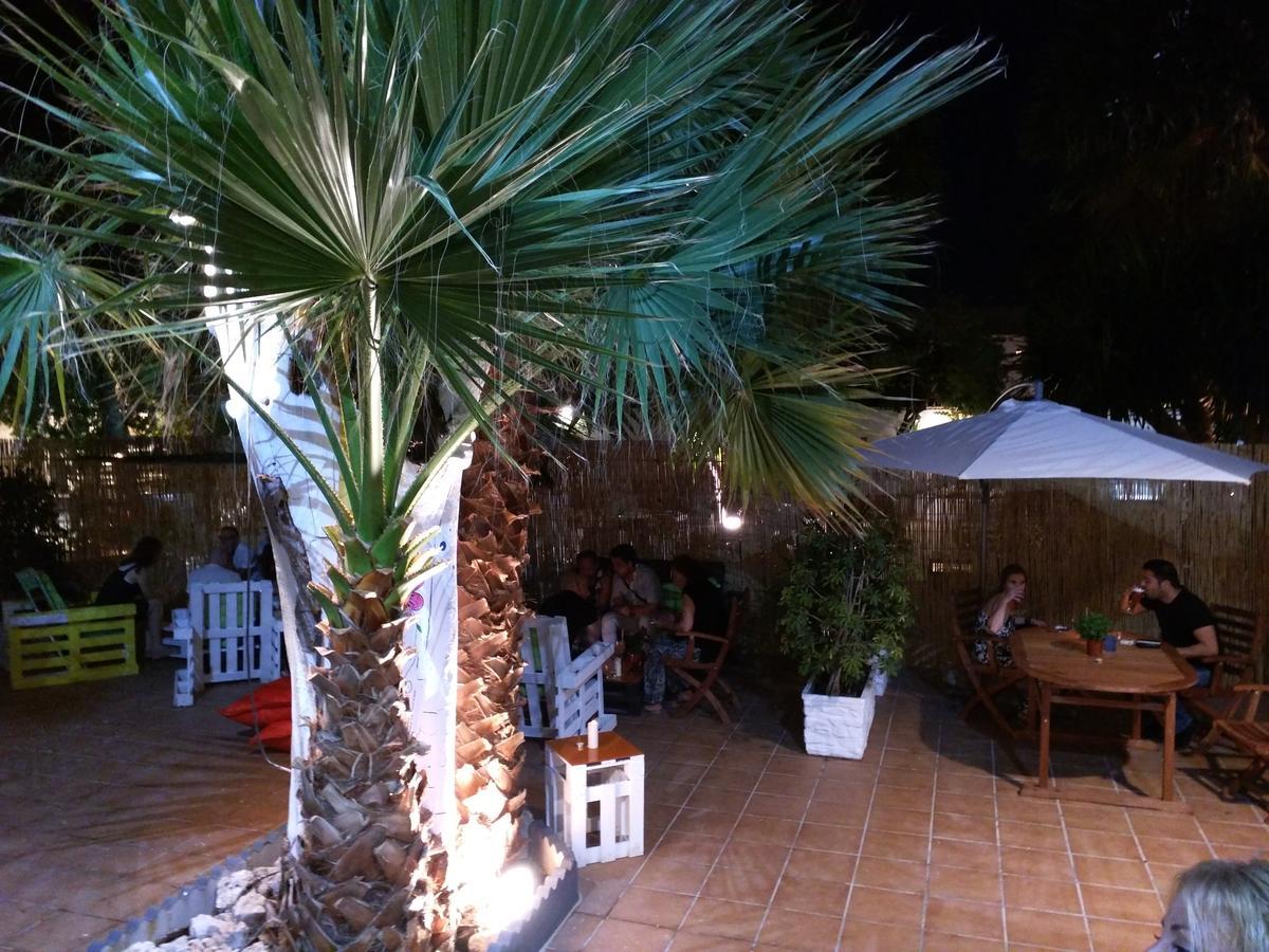 Nwt Paradise Urban Hostel Alicante Exterior foto