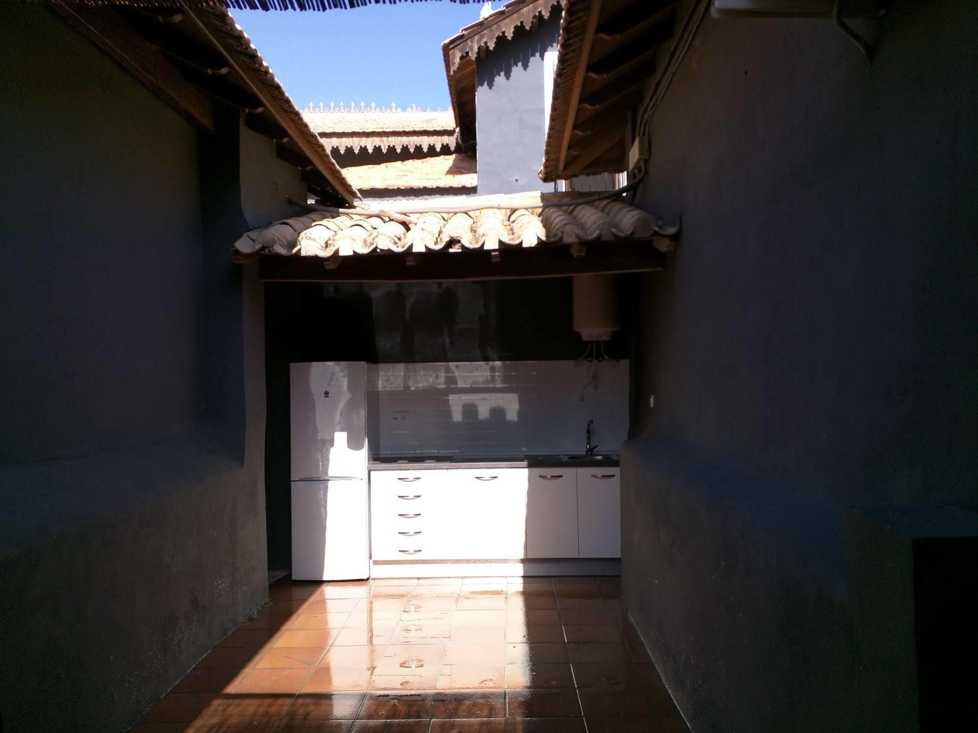 Nwt Paradise Urban Hostel Alicante Exterior foto