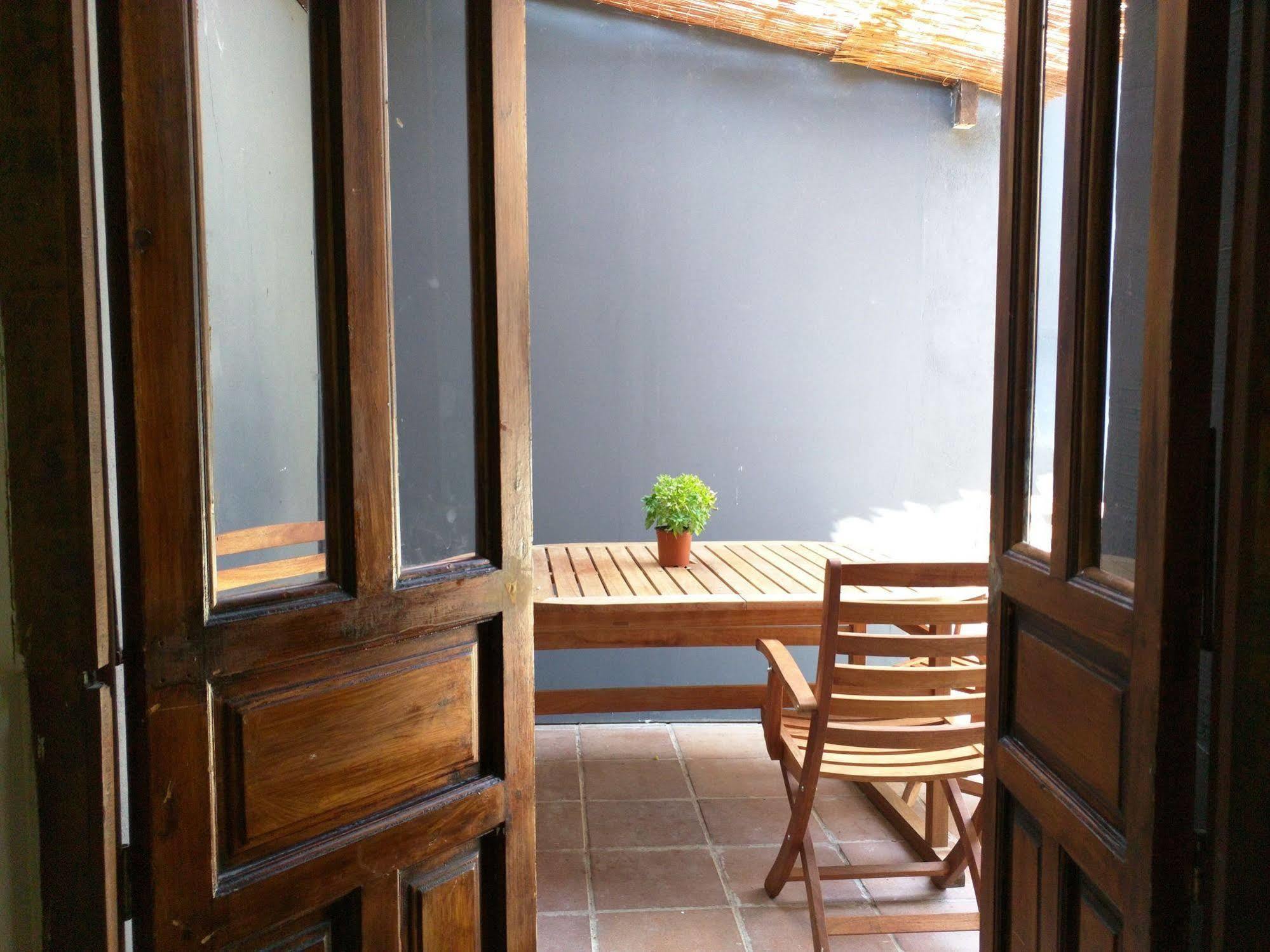 Nwt Paradise Urban Hostel Alicante Exterior foto